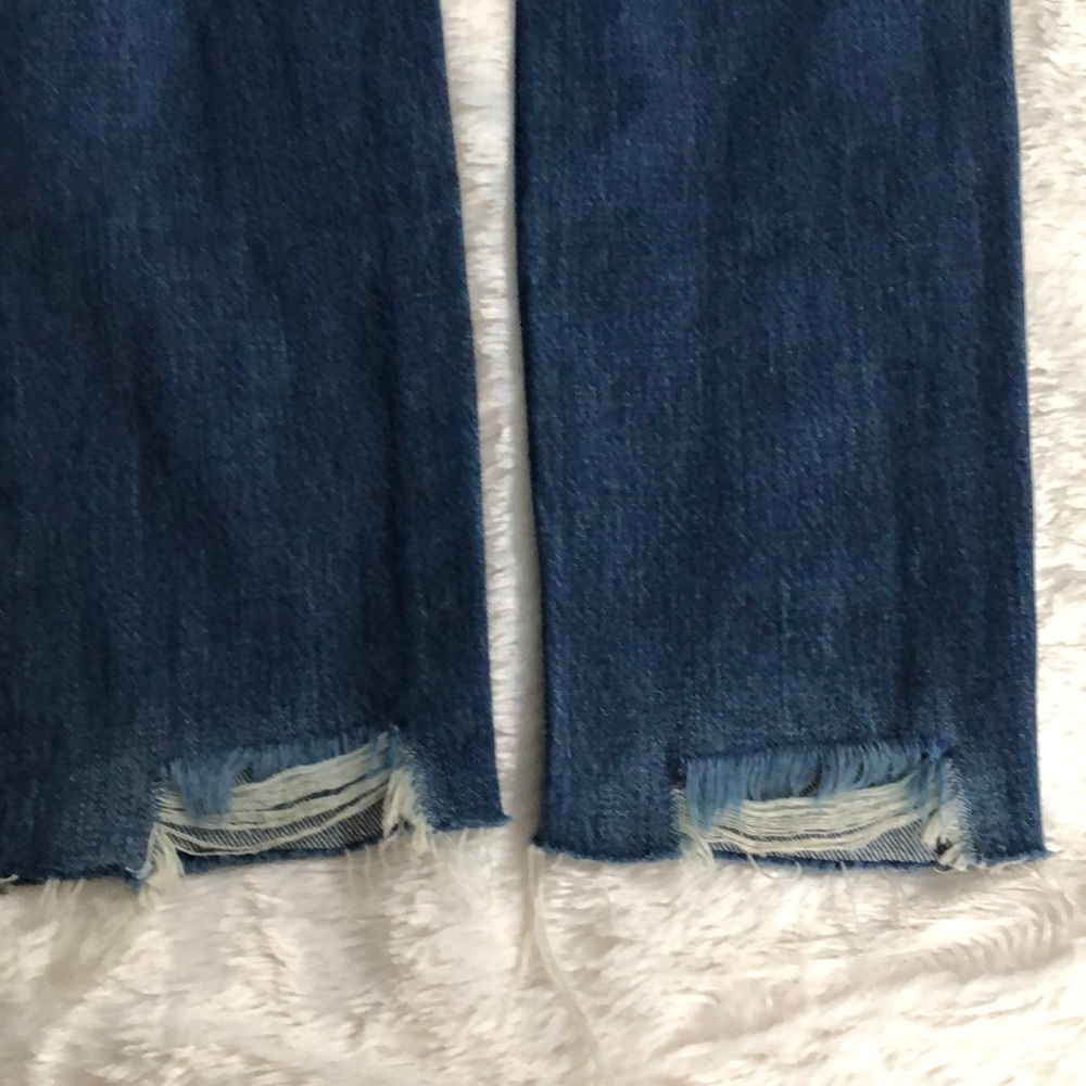 J brand distressed blue jeans. - Picture 4 of 8